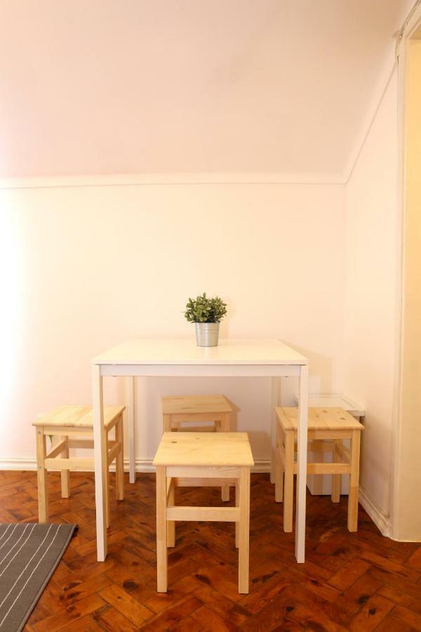 White Cosy * Lisbon